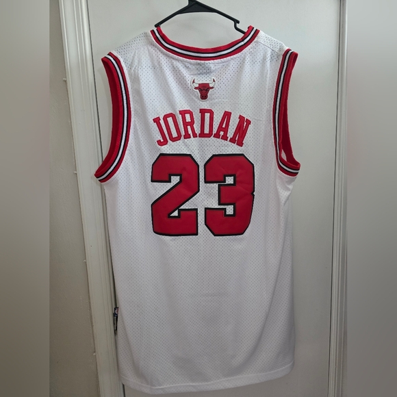 White Bulls Jersey with Red Accents - Picture 2 of 7